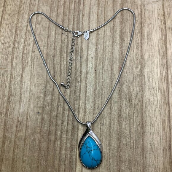 Lia Sophia “Mohave” Genuine Turquoise Teardrop Pendant Silver Tone Necklace - Picture 2 of 5
